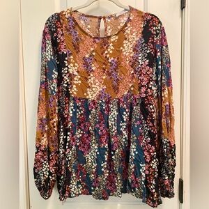 Perfectly boho blouse jewel tones w tiered sleeves & just enough black M+